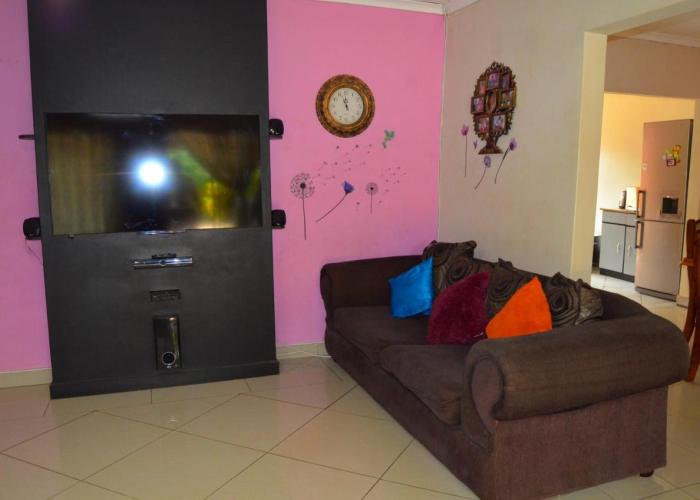 Chobe Kulotu Guest House