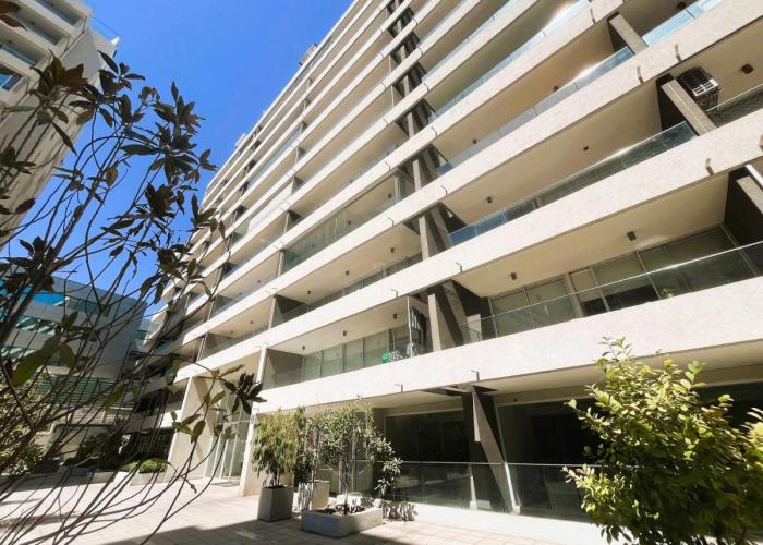 HOM I Amplio y Moderno Studio en Las Condes