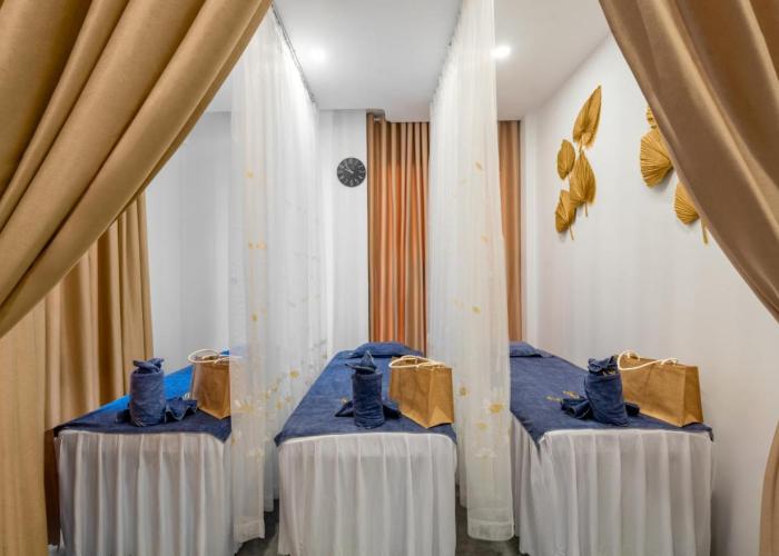 Seaside Boutique Hotel Nha Trang Beach