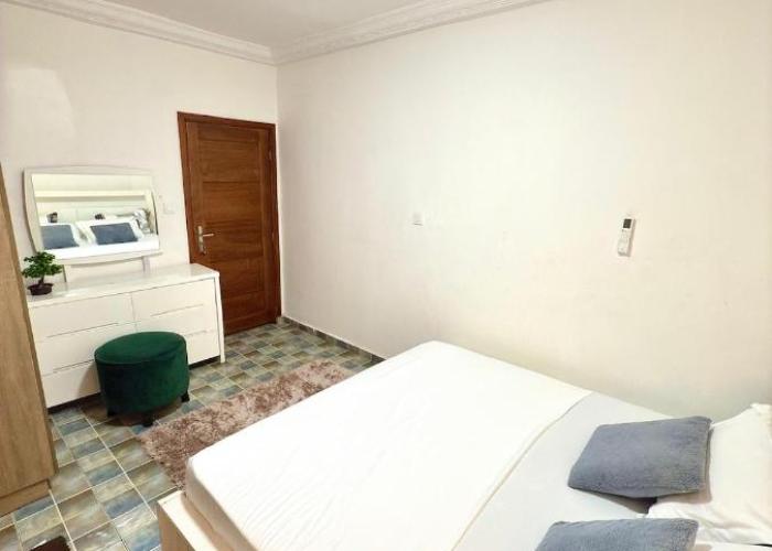 Hope guests home