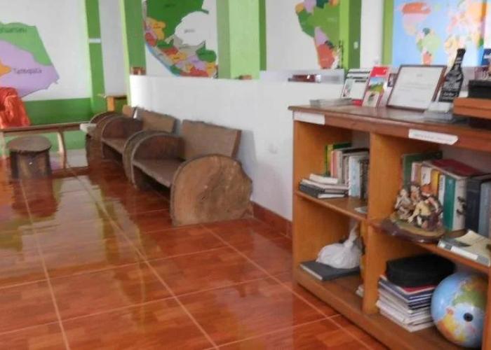 Tambopata Hostel
