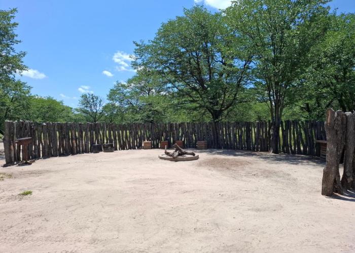 Se xaxa Camp
