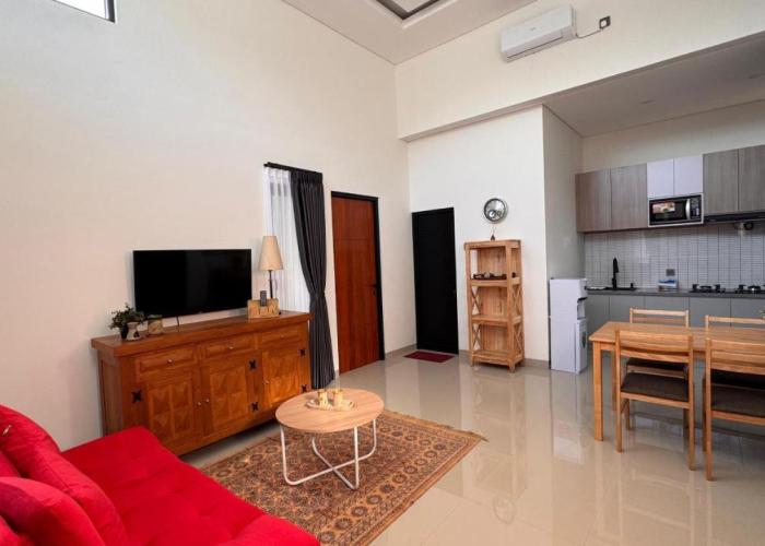 Gyanaa Home Maguwo