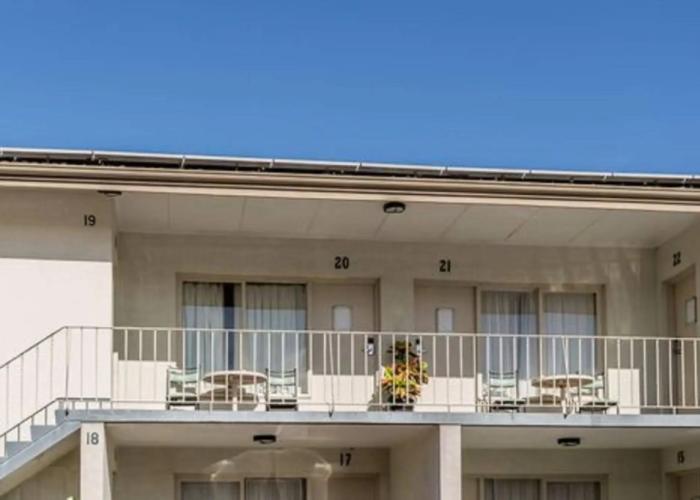 Baileys Motel