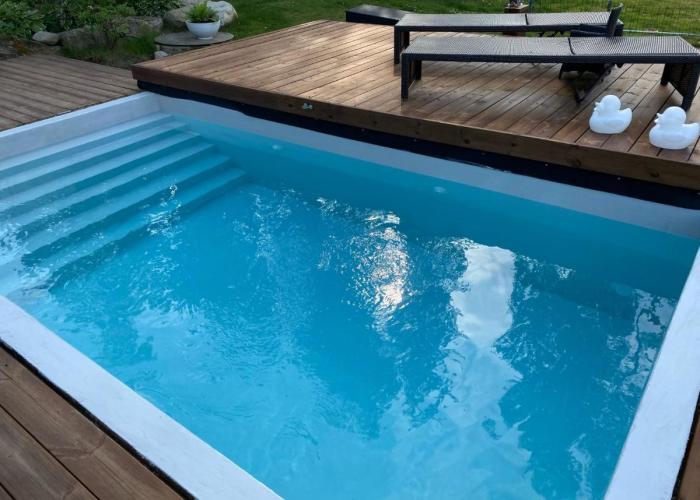 Villa Ensola with pool
