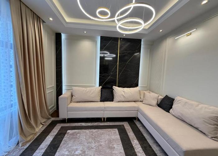 Apartment Айни 60