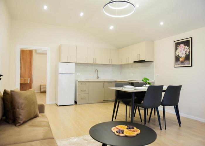 Apartment Vila Kazazi