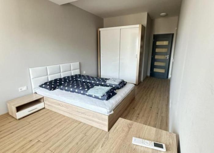 Modern apartment & private parking