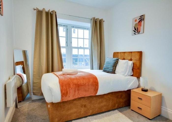 Two bedroom Longterm stay in Wigan