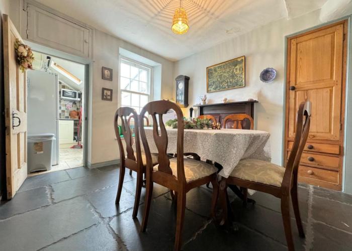 The Old Locksmith Cottage - Ulverston