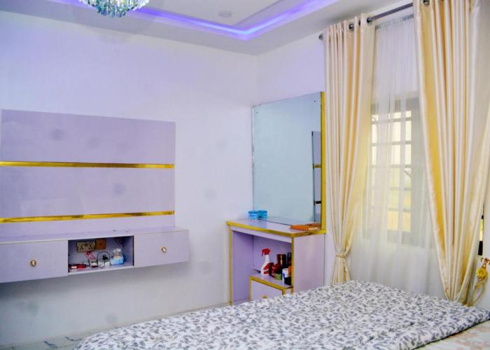 Ike Service Apartments