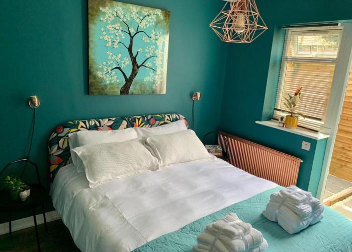 Modern with parking near Windsor Castle & Legoland