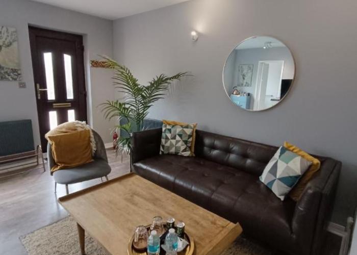 Modern with parking near Windsor Castle & Legoland