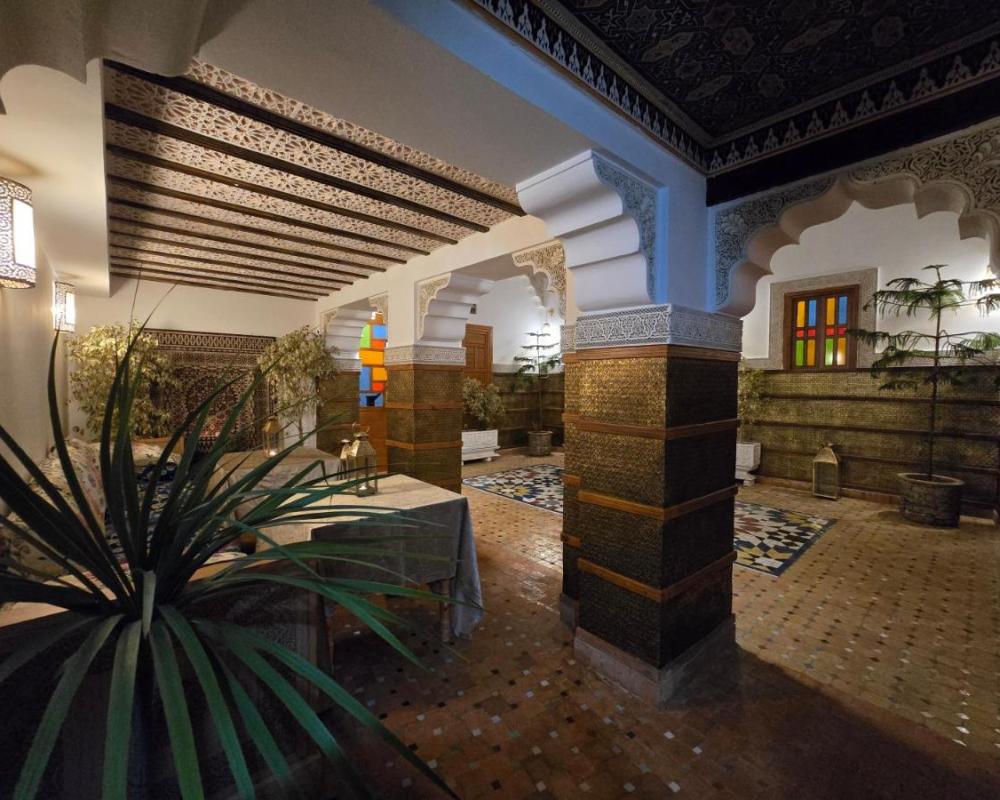 фото Riad Sidi