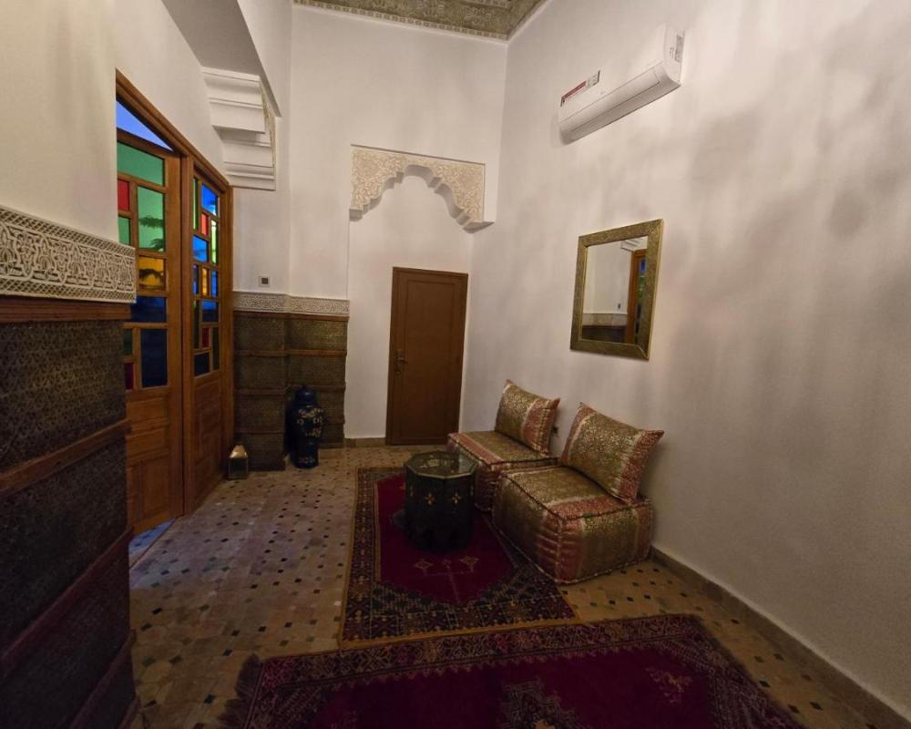 фото Riad Sidi