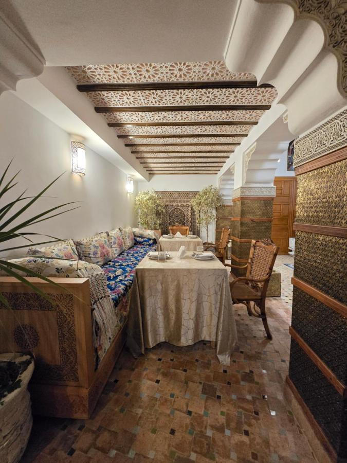 фото Riad Sidi