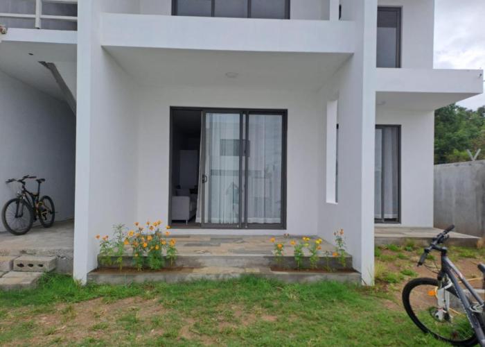 V Apartments