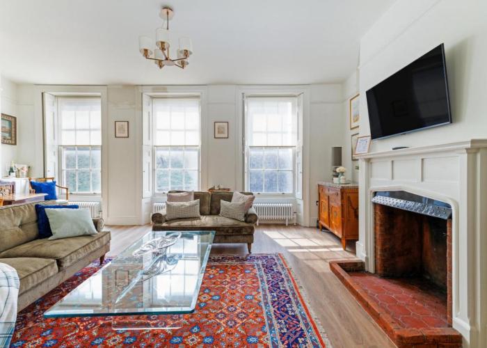 Consorts and Concubines