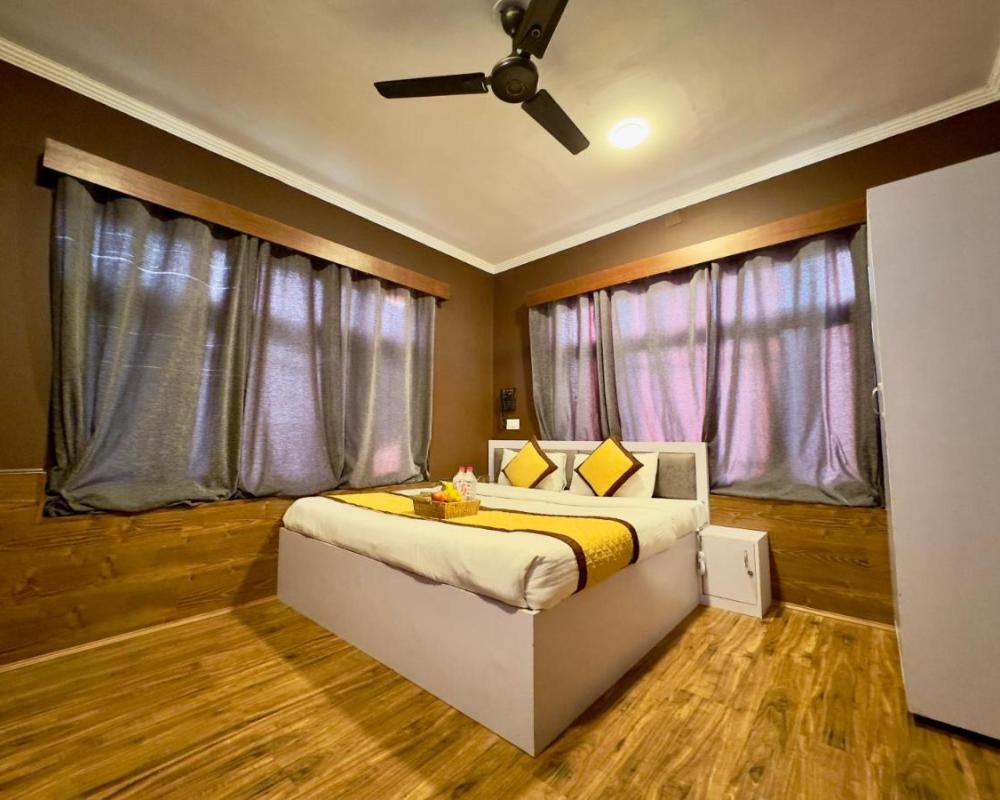 фото Hotel Jafson Accommodates