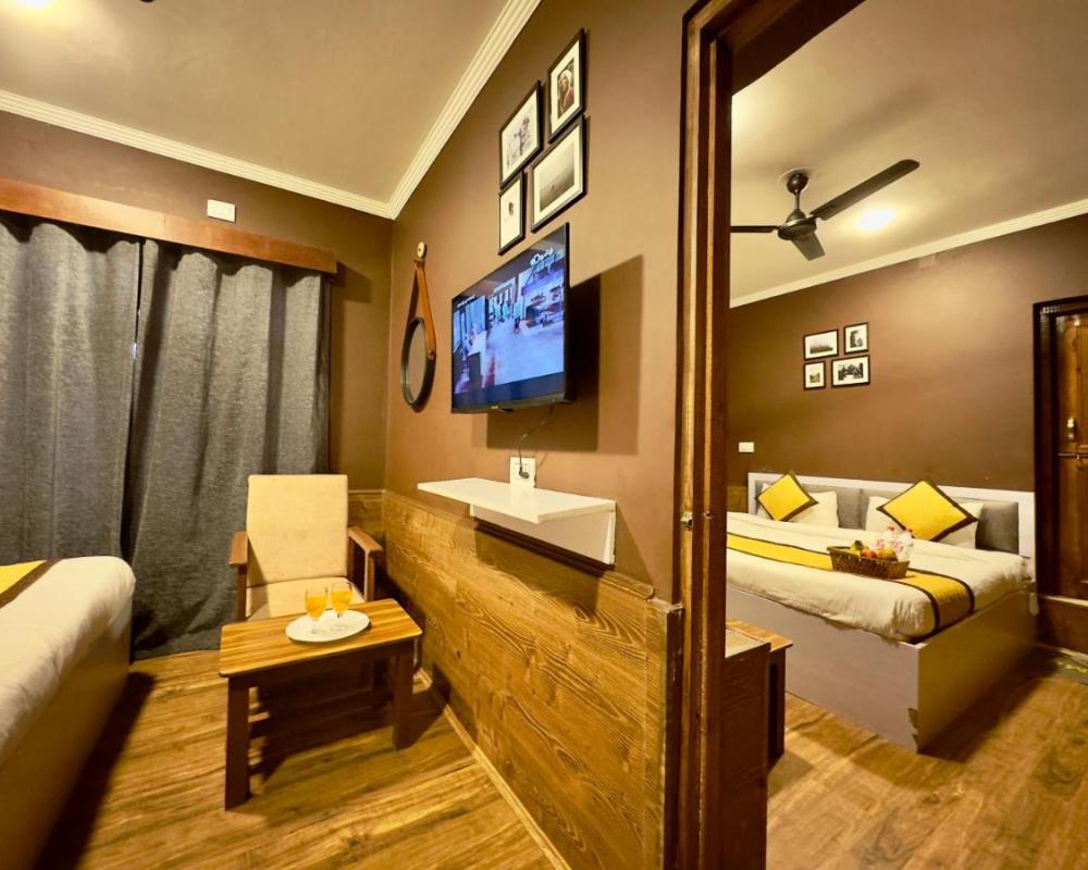 фото Hotel Jafson Accommodates