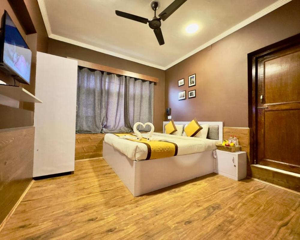 фото Hotel Jafson Accommodates