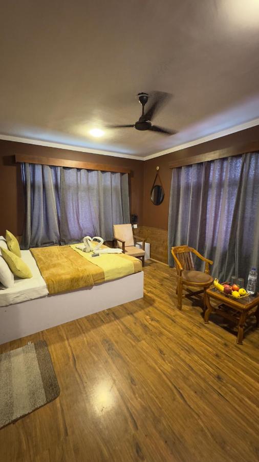 фото Hotel Jafson Accommodates