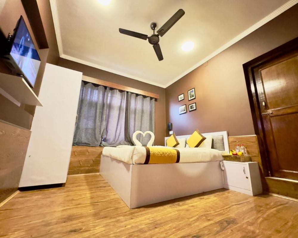 фото Hotel Jafson Accommodates