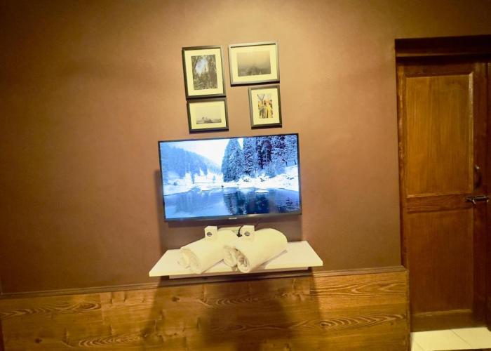 Hotel Jafson Accommodates