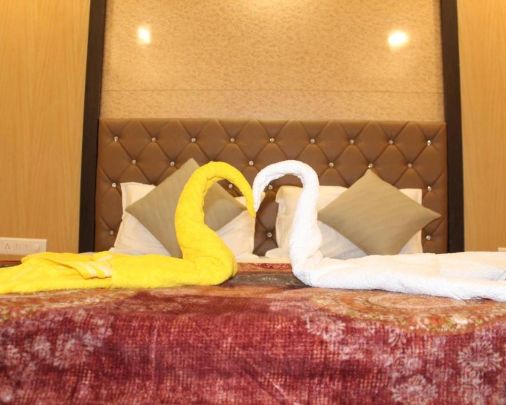 фото Hotel Skylark