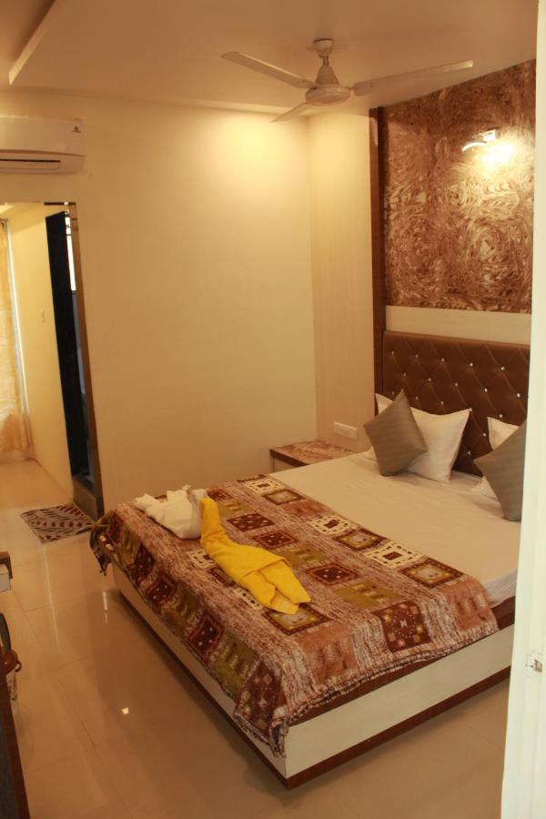 фото Hotel Skylark