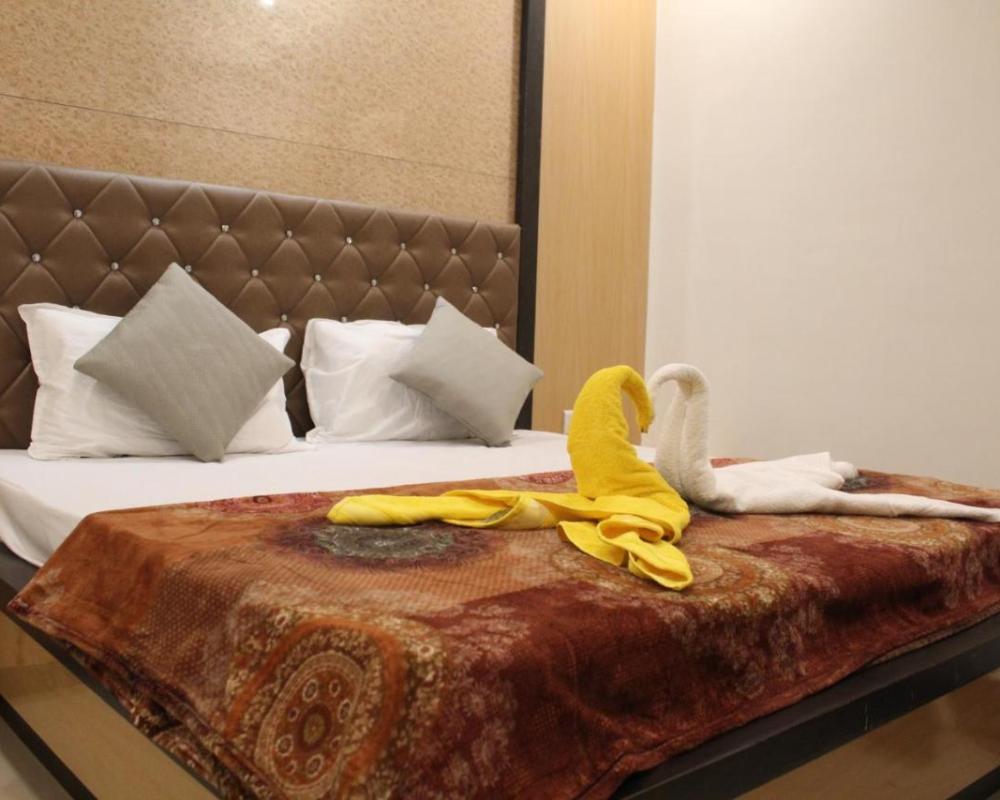 фото Hotel Skylark