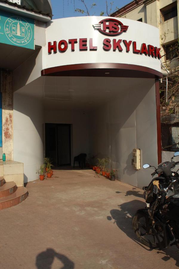 фото Hotel Skylark