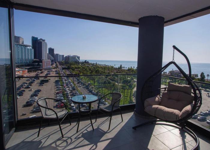 Paradise Apartments Solis Residence