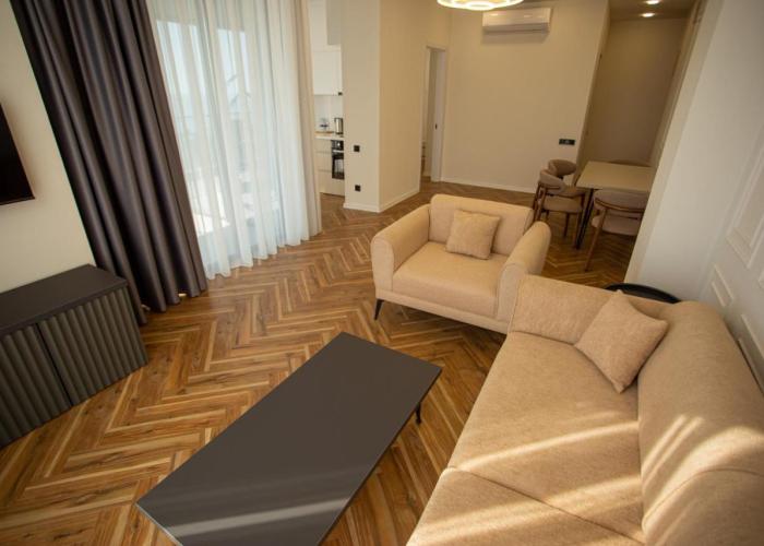 Paradise Apartments Solis Residence