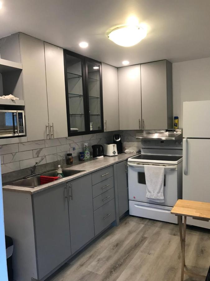 фото Room downtown 3minute walk Uottawa train station