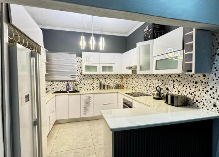 CBD sanctuary-self catering