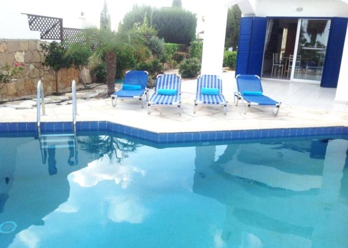 Villa Breeze