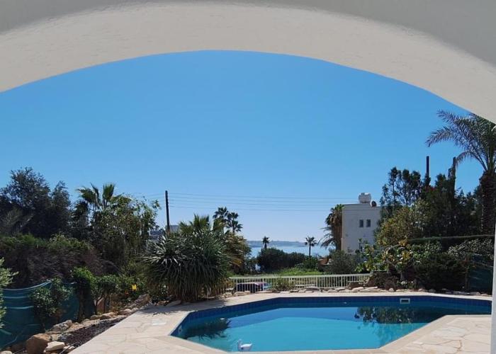 Villa Breeze