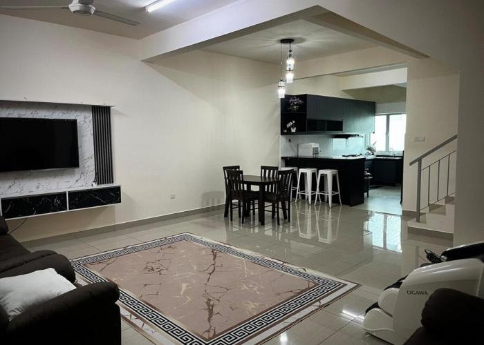 Homestay Adyana