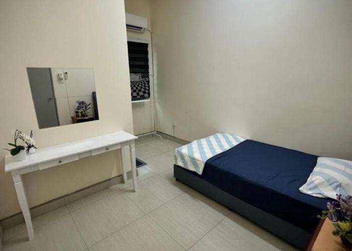 Homestay Adyana