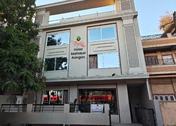 The Byke Hotel Mahakal Aangan