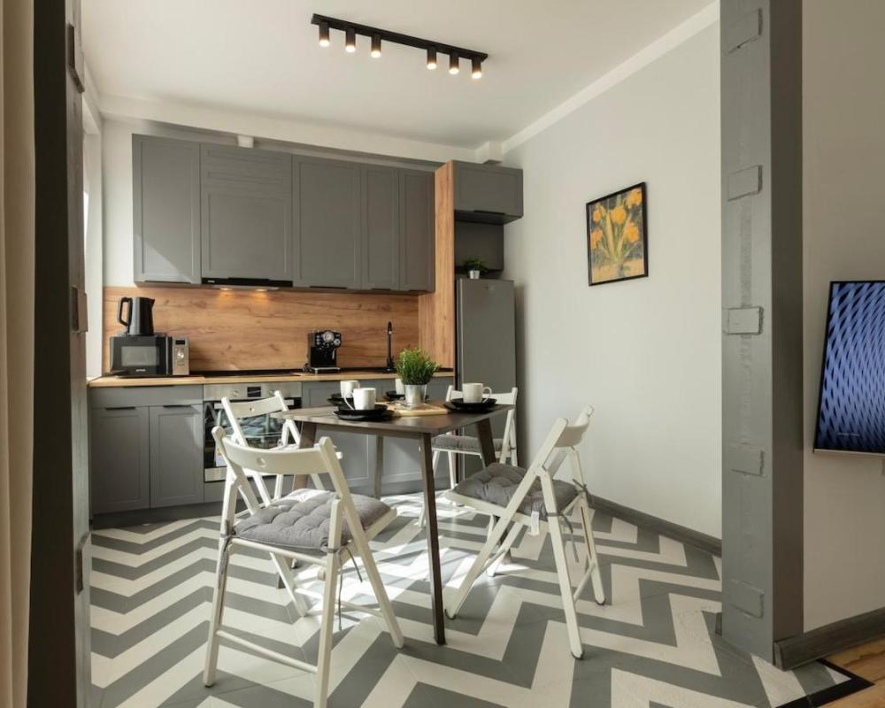 фото Downtown Stylish Flat