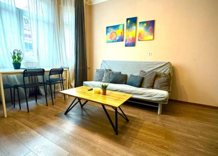 Superb 2 Bedroom Top Central Apartment