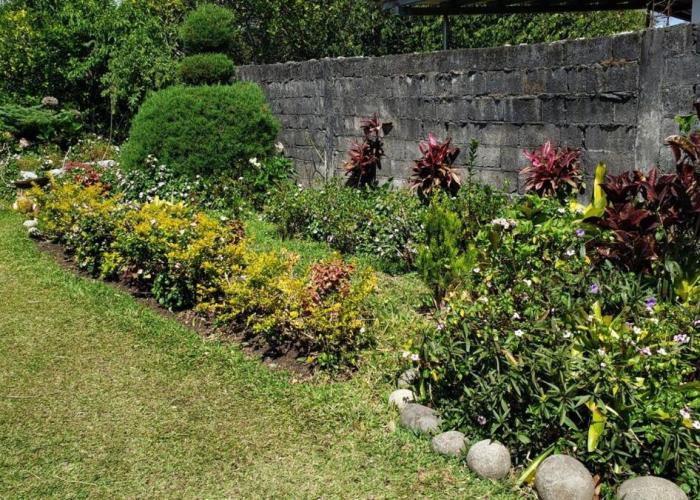 Lovely Flower Garden Apartment