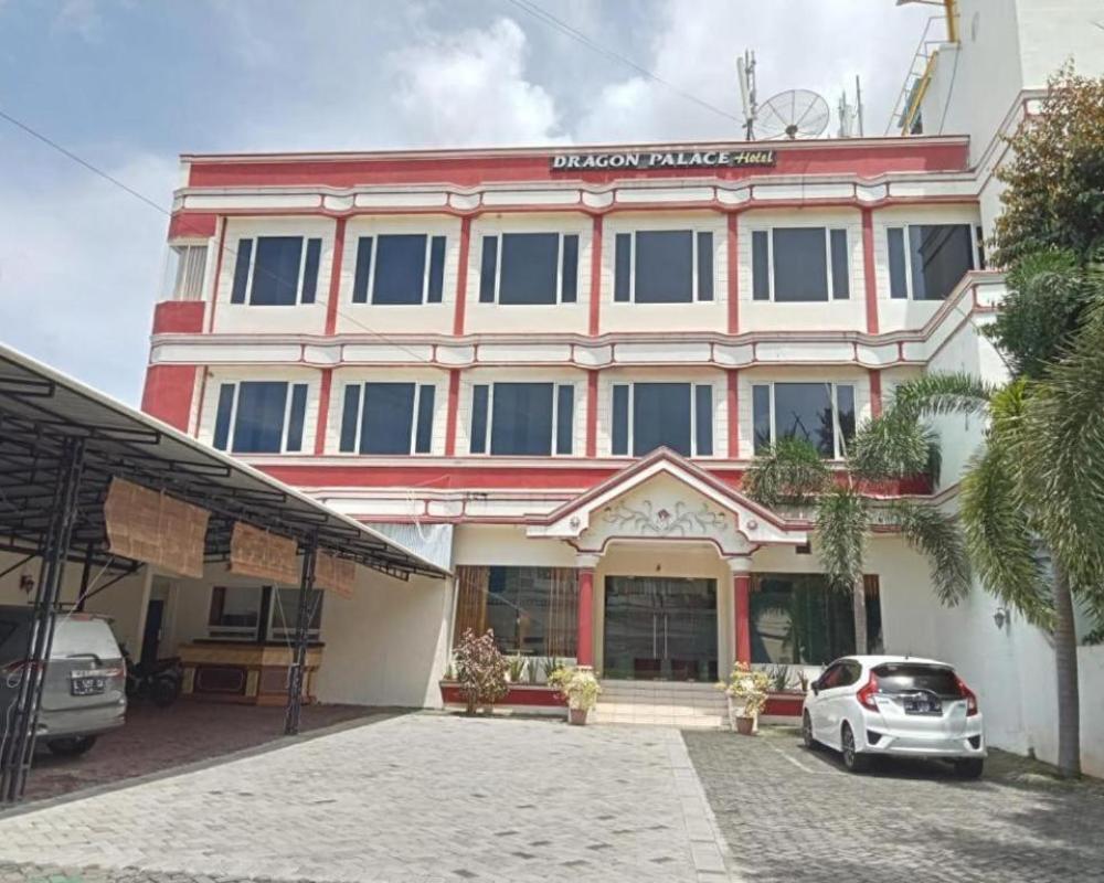 фото Hotel Dragon Palace