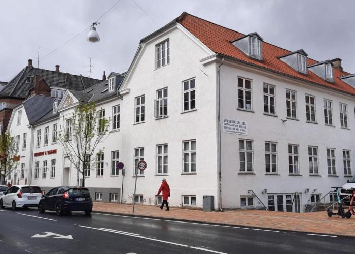 7 rooms apartment in Odense C