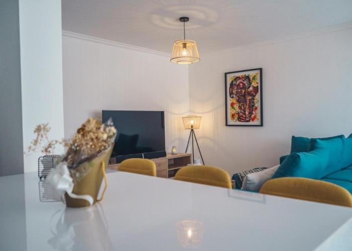 Comfortable & Well Located T3