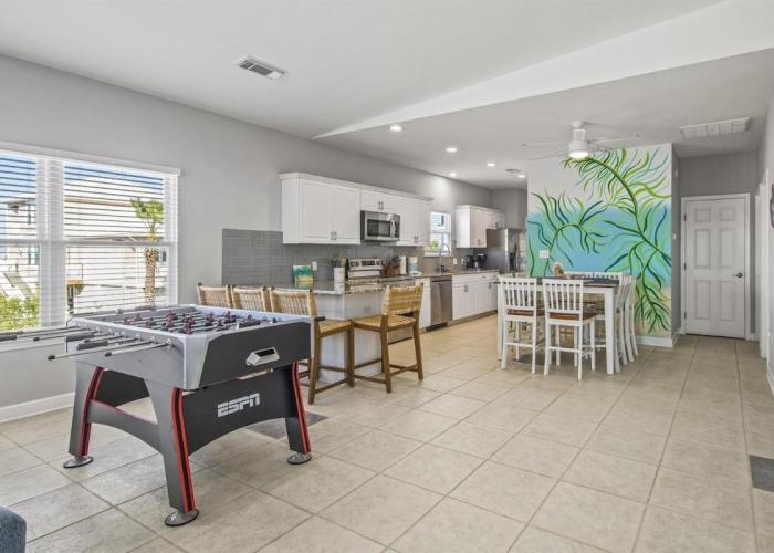 Gulf Shores Haven Pools Tent Tiki Bar Games Pool Table Early Checkin