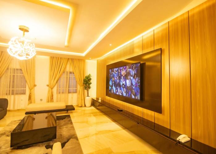Db Continental Loft Apartment