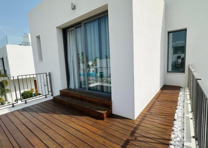 Luxury 4 bdr Villa Nerida